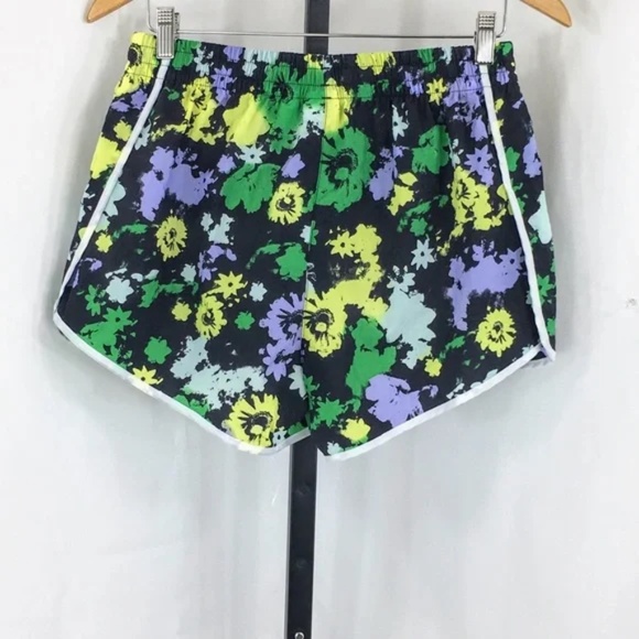 Adidas Originals Womens Shorts Black Green Floral Print Athletic Shorts Sz M - Picture 6 of 9
